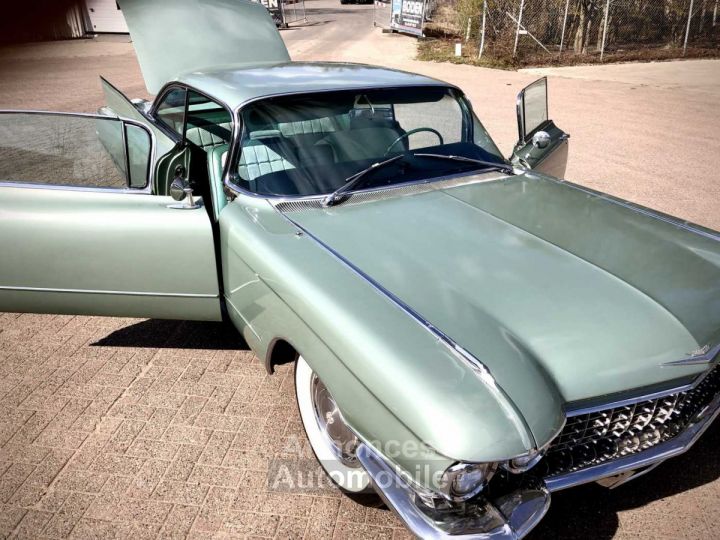Cadillac Coupe DeVille De Ville 1960 - 23
