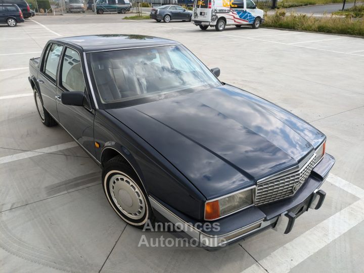 Cadillac Seville STS - 1