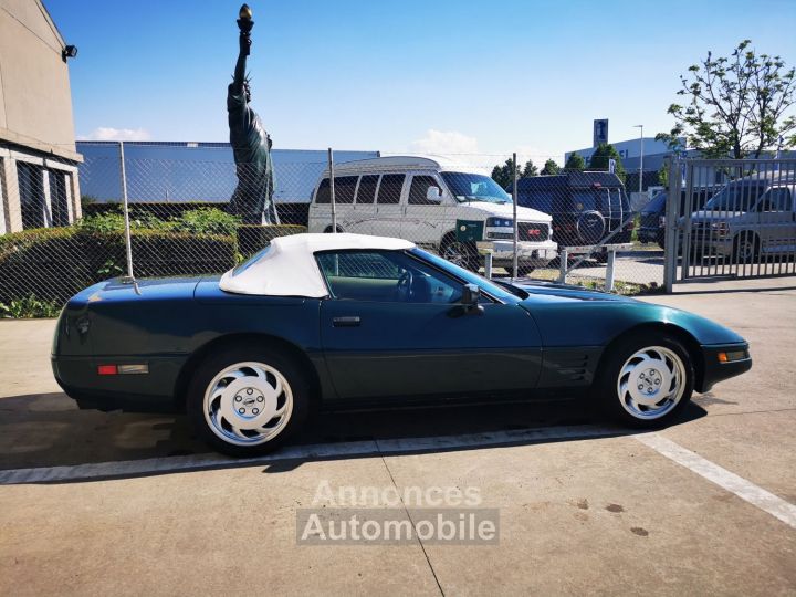 Chevrolet Corvette C4 CABRIOLET LT-1 - 16