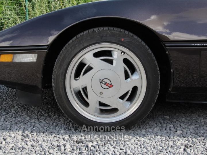 Chevrolet Corvette C4 Convertible - 54