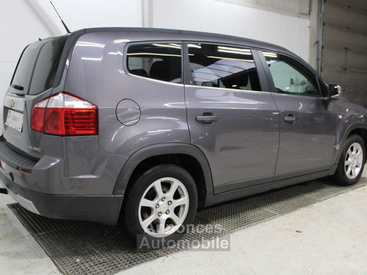 Chevrolet Orlando 2.0 TDCi LTZ ~ Airco Navi - 4