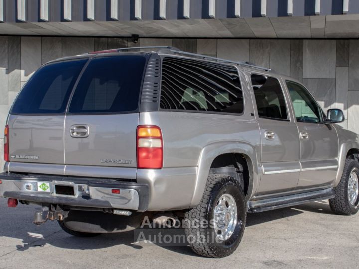 Chevrolet Suburban GMT800 8.1 i V8 2500 4X4 - LICHTE VRACHT - 5 ZITPLAATSEN - LPG - TREKHAAK - 7