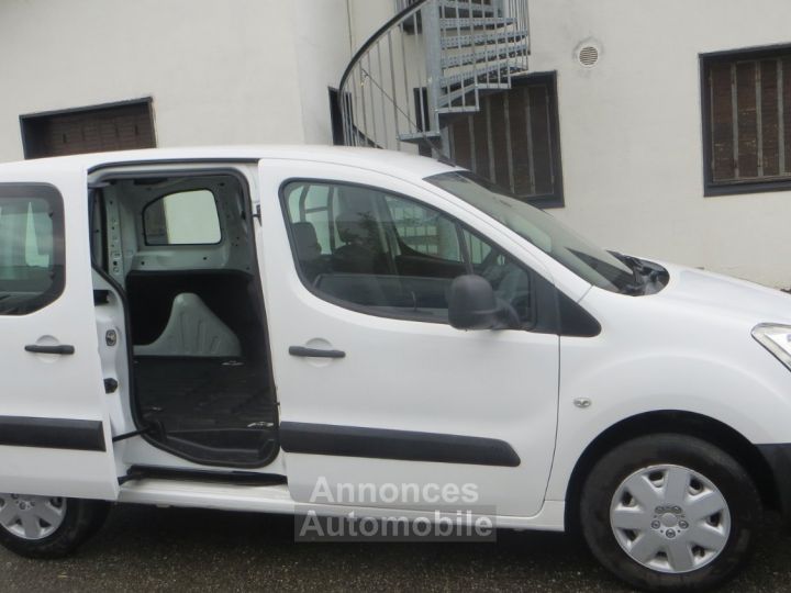 Citroen Berlingo 1.6 Hdi 75cv 1ere Main 3 Places - 1