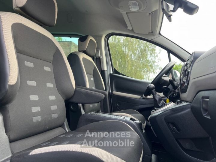 Citroen Berlingo 1.6 HDI 92CH EXCLUSIVE 7 PLACES/ NOMBREUSES OPTIONS GPS/ LED/ JANTES - 18