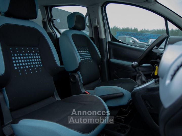 Citroen Berlingo Multispace 1.6i Benzine - HISTORIEK - 5 PLAATSEN - TREKHAAK - ISOFIX - BOORDCOMPUTER - 14