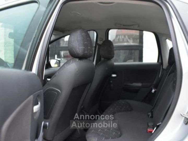 Citroen C3 1.1i - 6