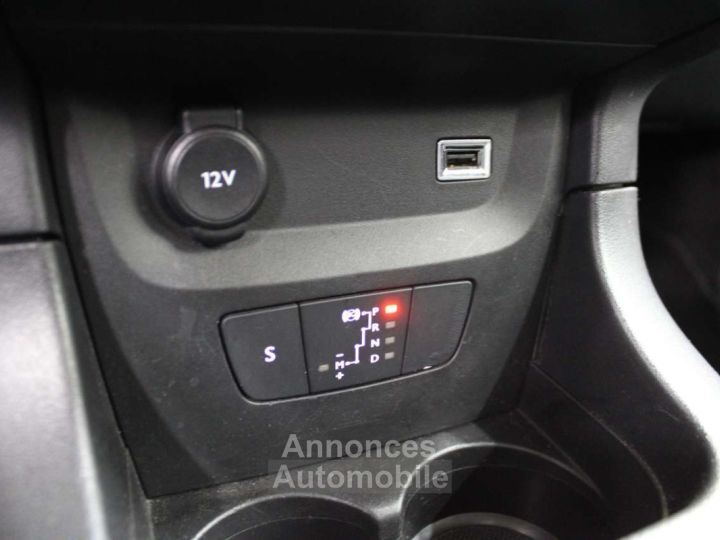 Citroen C3 1.2 PureTech Shine ~ Camera CarPlay Navi Top - 19