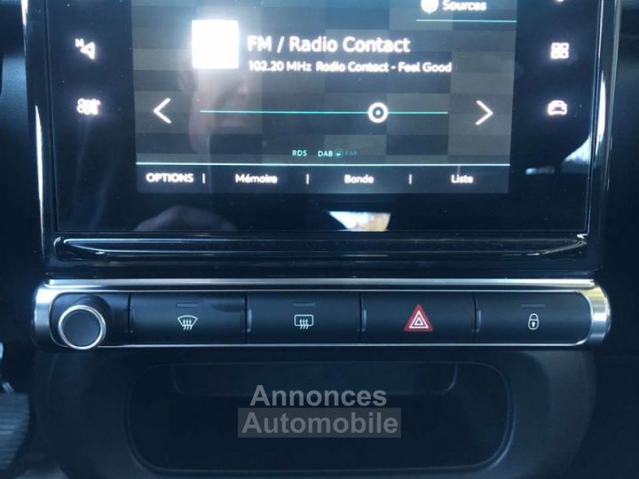 Citroen C3 1.2i PureTech Shine (Appel CarPlay Clim Jallu Led) - 17