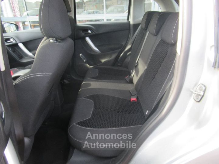 Citroen C3 HDi 70 Airdream Confort - 8