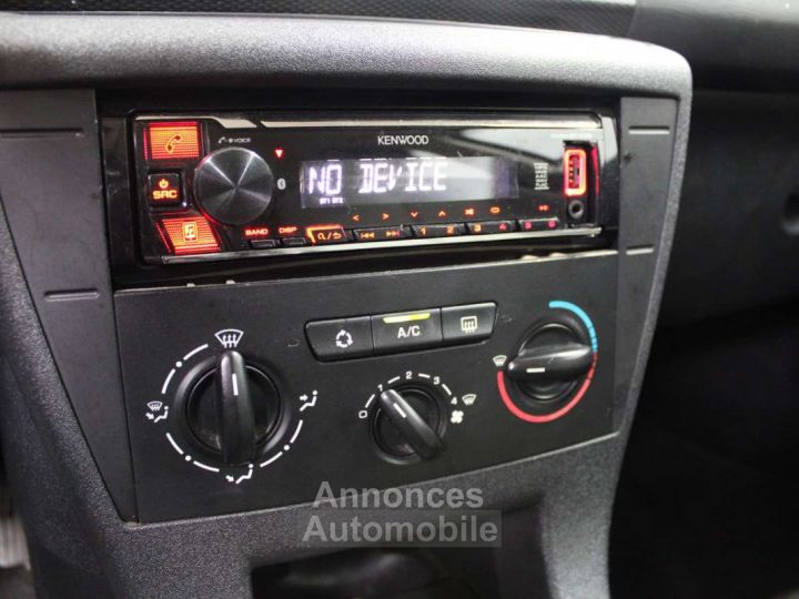 Citroen C4 1.4i ~ Airco Radio CC - 16