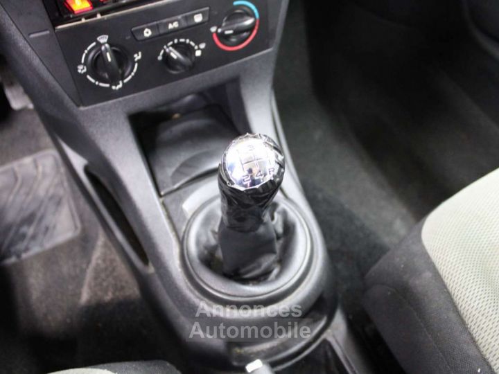 Citroen C4 1.4i ~ Airco Radio CC - 17