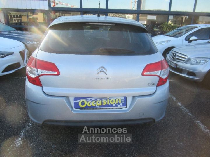 Citroen C4 HDi 90 Attraction - 5