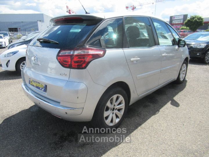 Citroen C4 Picasso 1.6 HDi 112 Confort - 4