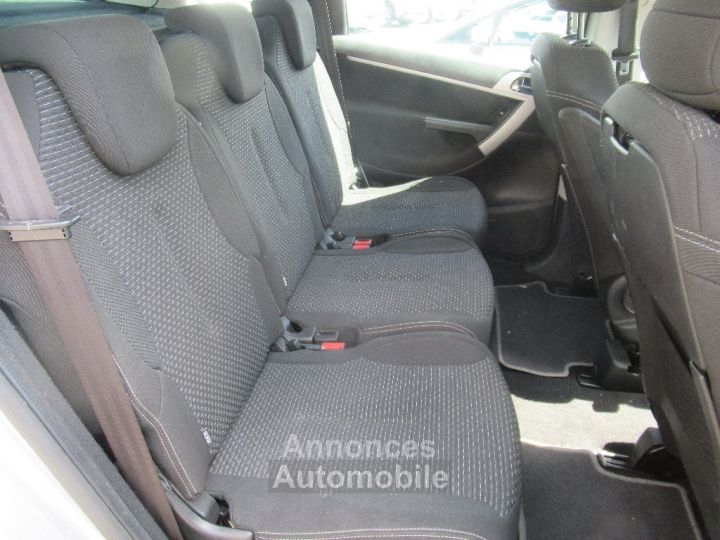 Citroen C4 Picasso 1.6 HDi 112 Confort - 8