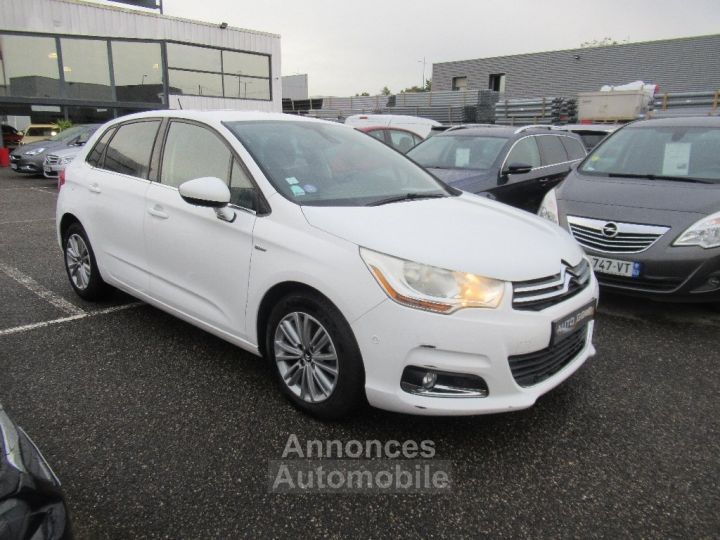 Citroen C4 VTi 120 Exclusive - 1