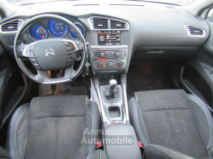 Citroen C4 VTi 120 Exclusive - 7