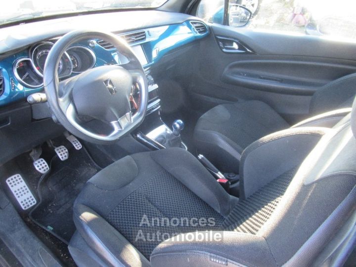 Citroen DS3 1.2 ESSENCE 82 CV  Be Chic - 9