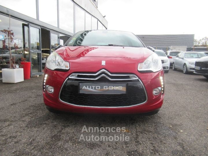 Citroen DS3 e-HDi 90 So Chic - 2