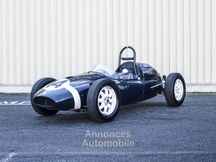 Cooper T43 - 2