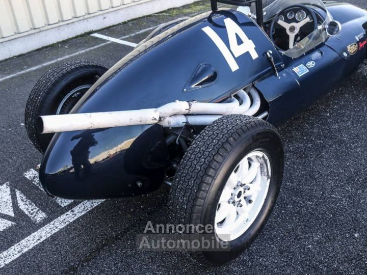 Cooper T43 - 13