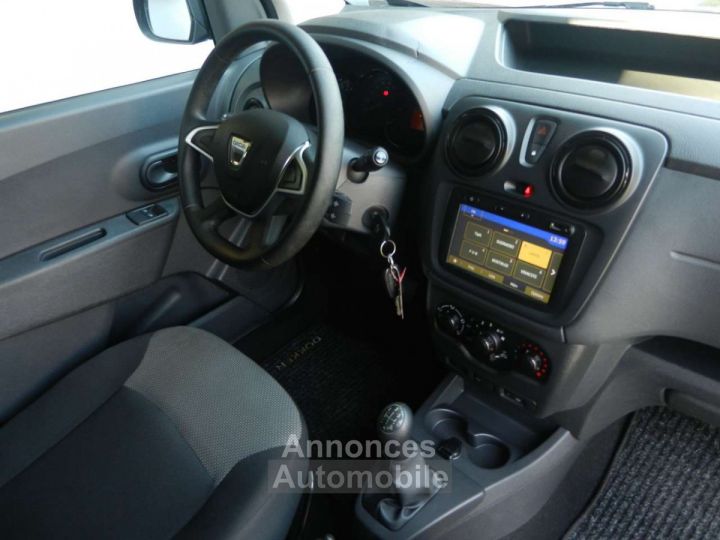 Dacia Dokker 1.6i Ambiance Work Edition (navigation) utilitaire - 18