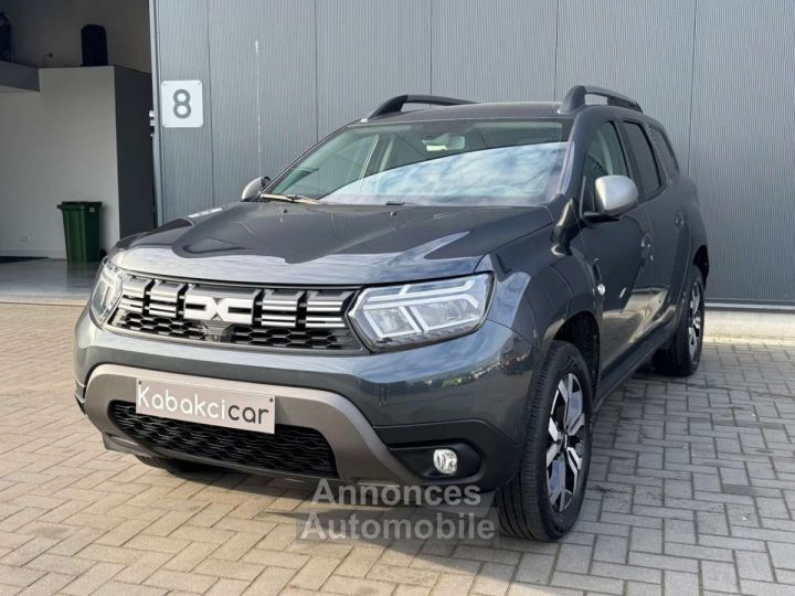 Dacia Duster 1.3 TCe Prestige -- Cam 360 Navi Garantie - 3