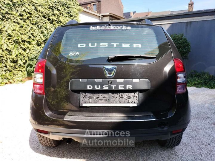 Dacia Duster 1.5 dCi 4×2 Laureate CLIM HISTORIQUE COMPLET - 5