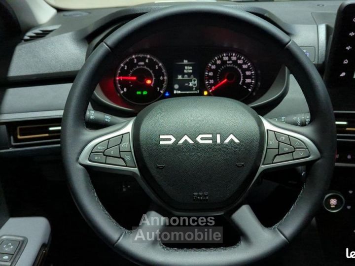 Dacia Jogger 1.0 TCE 110CV BVM6 7PL EXTREME - 6