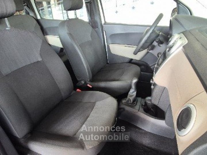 Dacia Lodgy 1.2 TCE 115 5PLACES AMBIANCE 5P - 7