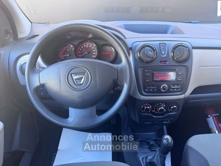 Dacia Lodgy 1.6i Ambiance - 11