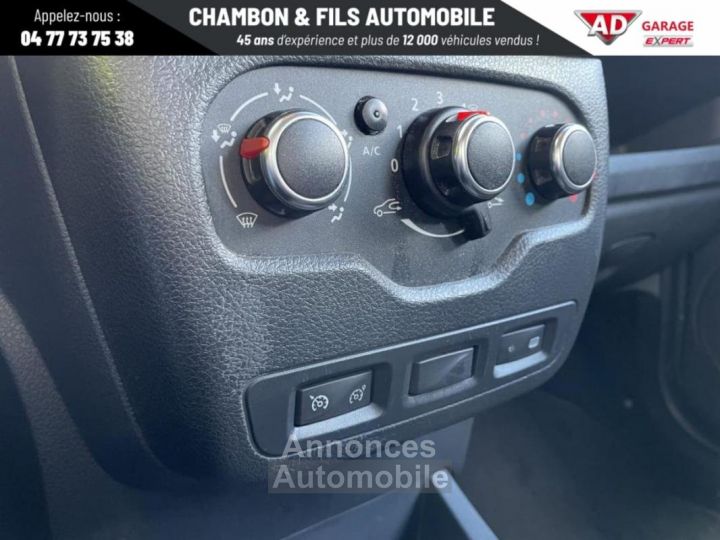 Dacia Lodgy Blue dCi 115 7 places 15 ans - 10