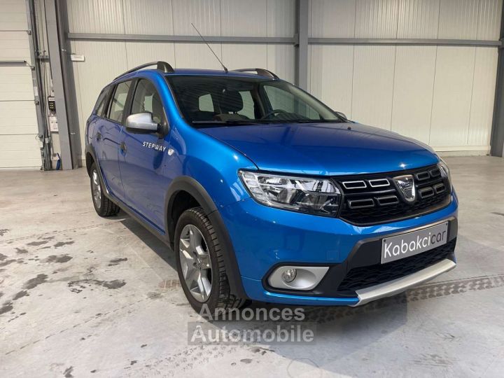 Dacia Logan 0.9 TCe Stepway Easy-R (EU6.2) -- BOITE AUTO - 1