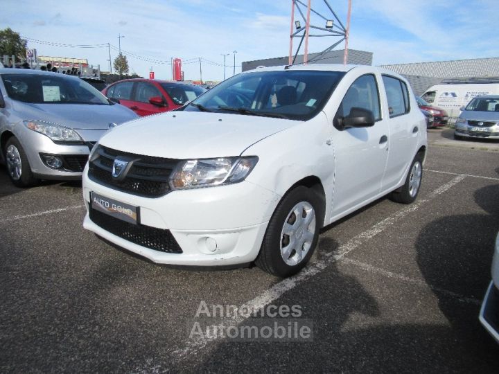 Dacia Sandero 1.2 16V 75  - 1