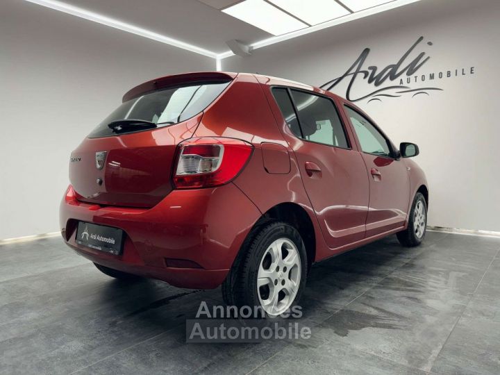 Dacia Sandero 1.2i GARANTIE 12 MOIS 1er PROPRIETAIRE GPS AIRCO - 4