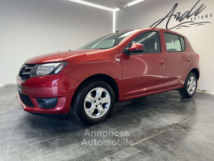 Dacia Sandero 1.2i GARANTIE 12 MOIS 1er PROPRIETAIRE GPS AIRCO - 14