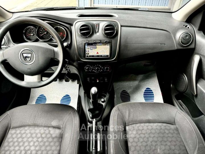Dacia Sandero 1.5 dCi 90cv Laureate 5 Portes - 9