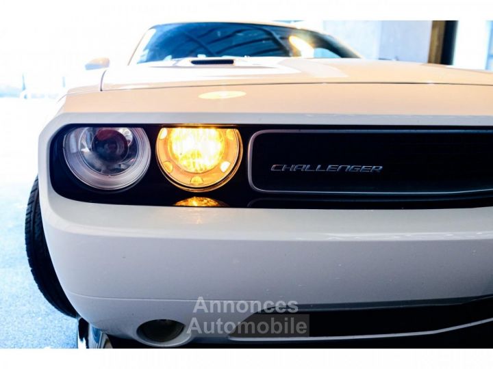 Dodge Challenger 6,4 V8 BM6 SRT8 - 7