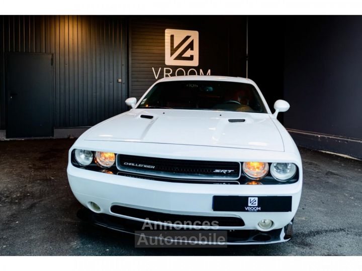 Dodge Challenger 6,4 V8 BM6 SRT8 - 3