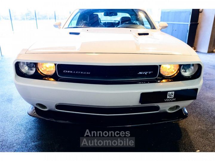 Dodge Challenger 6,4 V8 BM6 SRT8 - 9