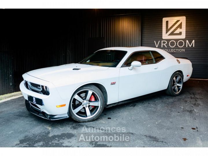 Dodge Challenger 6,4 V8 BM6 SRT8 - 4