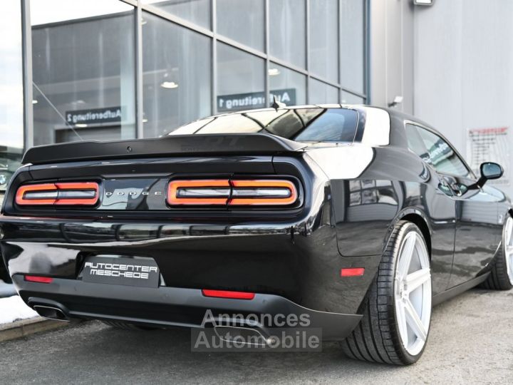 Dodge Challenger Scat Pack 6.4 V8 Navi - 27