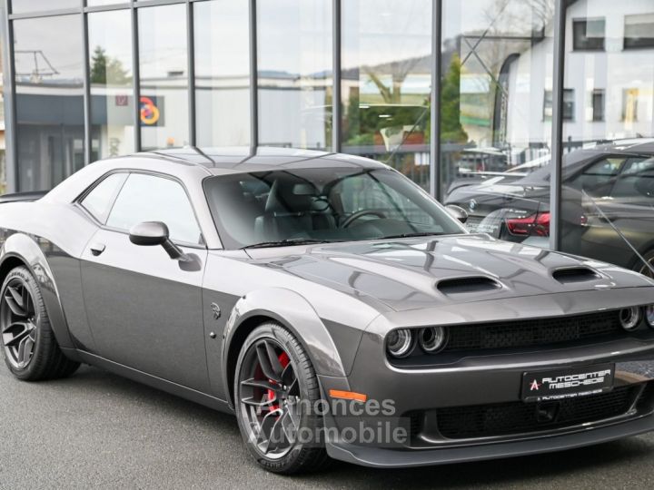 Dodge Challenger SRT Hellcat 6.2 V8 Widebody - 3