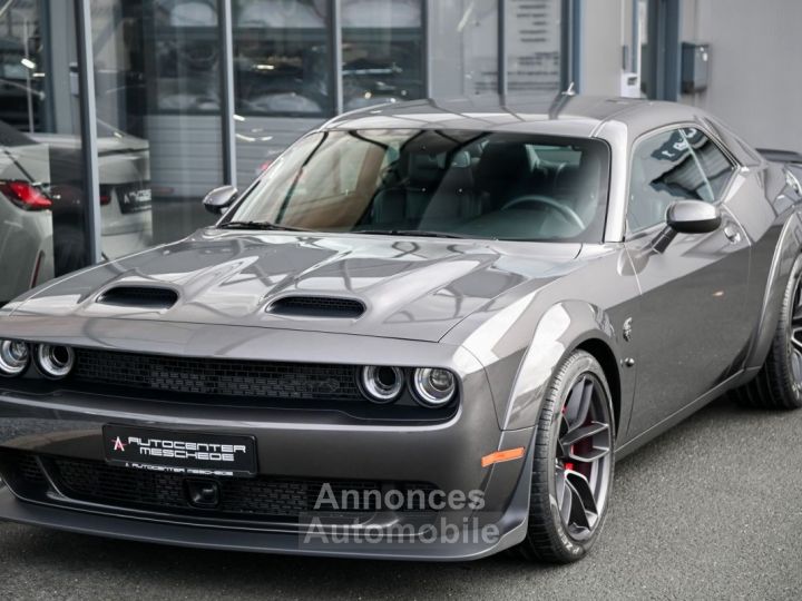 Dodge Challenger SRT Hellcat 6.2 V8 Widebody - 29