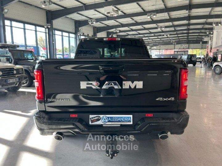 Dodge Ram 1500 3.0L LARAMIE SPORT CREW CAB 4X4 - 6