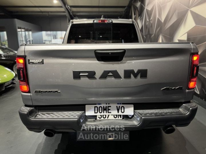 Dodge Ram 1500 5.7 V8 400 CH 4x4 - 6