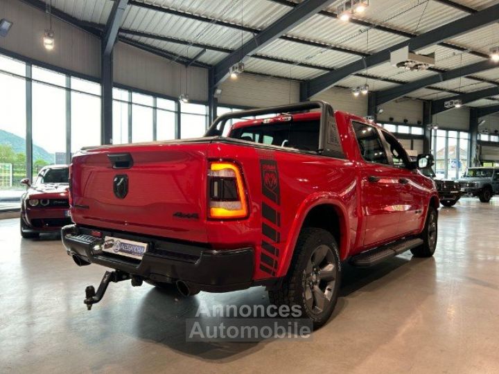 Dodge Ram 1500 5.7L HEMI BIG HORN CREW CAB BUILT TO SERVE 4X4 - 6