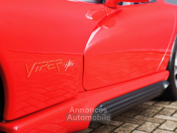 Dodge Viper RT/10 7990 cc V10 met 415 pk - 28