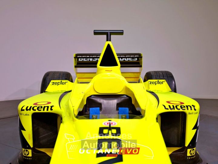 F1 Jordan EJ10 - 17