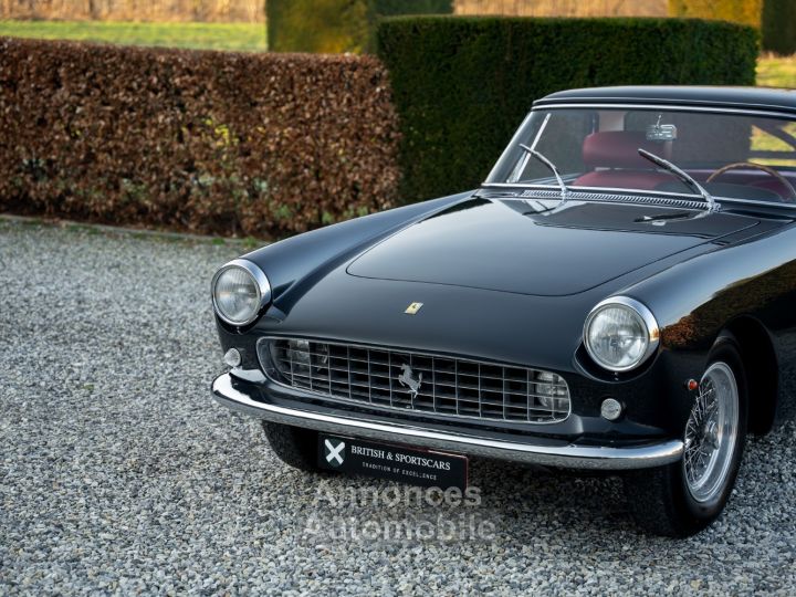 Ferrari 250 GT Coupe Séries 2 By Pinin Farina - 13