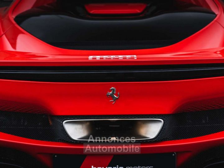 Ferrari 296 GTB Rosso Corsa Carbon Seats Carplay Lift - 8